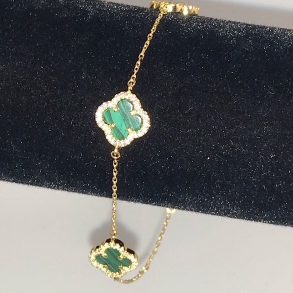 Malachite Clover Bracelet - Picture 3 of 13
